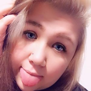 Meet your Posher, Briana